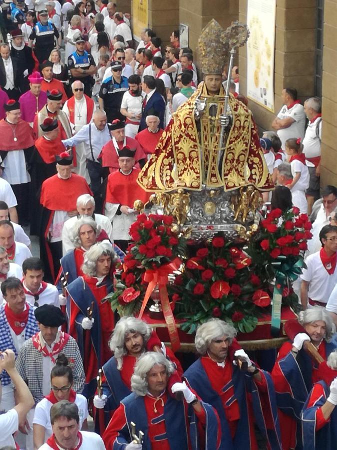 Calle Ansoleaga A 100 Mts Del Ayuntamiento Pamplona Exteriör bild